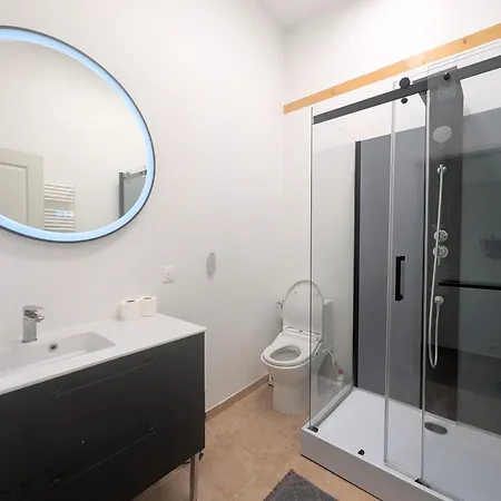 Duplex Dans Grande Ferme Renovee Divonne-les-Bains