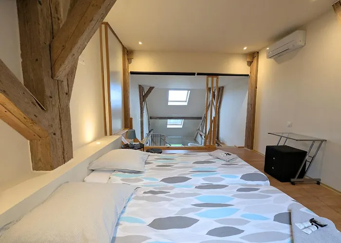 Duplex Dans Grande Ferme Renovee *