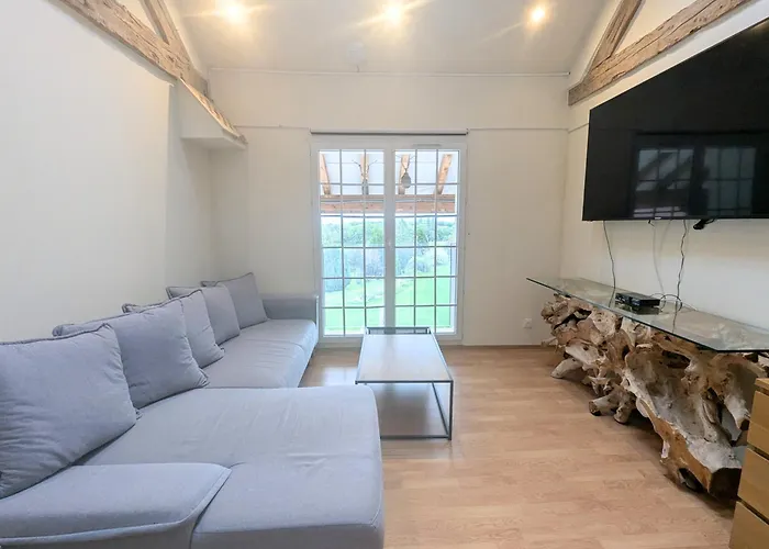 Duplex Dans Grande Ferme Renovee דירה דיבון-לה-באן